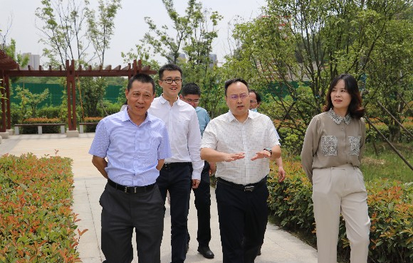 中环水务董事长王堤一行与国祯环？？？？？？？？沟餮薪涣