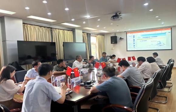 【主题教育】视察研究举行时丨叶东一行赴水务运营事业部开展视察研究事情并教学专题党课